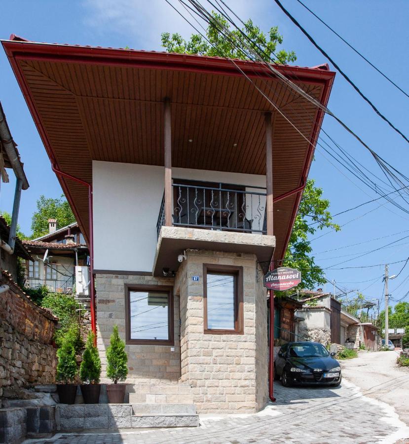 Вилла Family House Atanasovi Велико-Тырново Экстерьер фото