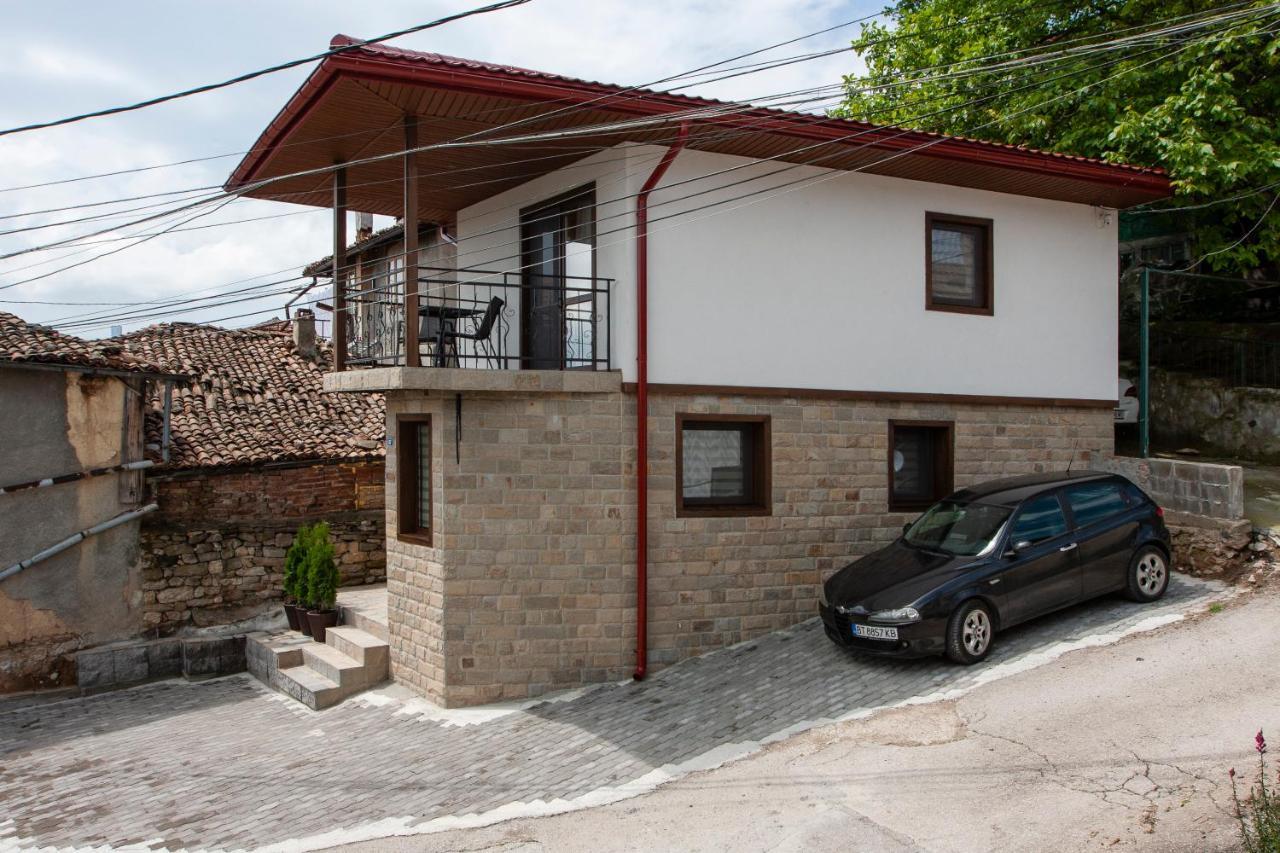 Вилла Family House Atanasovi Велико-Тырново Экстерьер фото